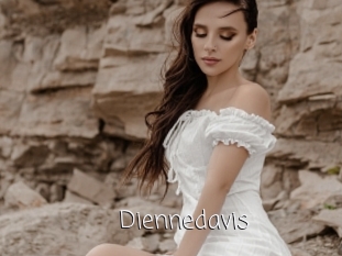Diennedavis