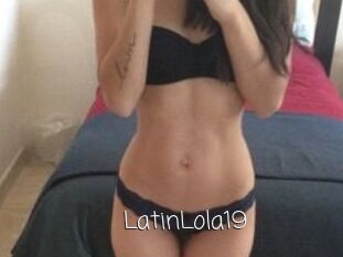 LatinLola19
