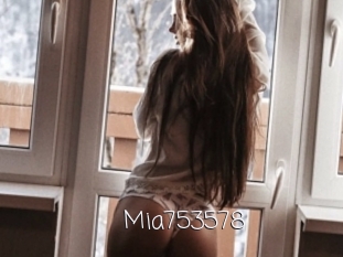 Mia753578