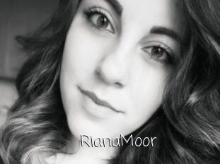 RianaMoor
