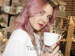 TiaBennety